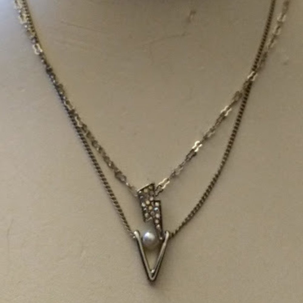 KOHL'S 2pc SET Silver Crystal Lightning Bolt + V Shape Pearl Girls Necklaces~NEW
